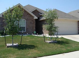 1221 Boxwood Dr, Crowley, TX 76036