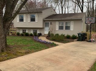9190 Firethorn Ct, Manassas, VA 20110