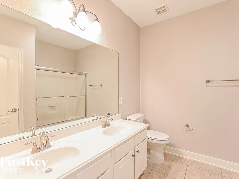 1934 Graystone Hills Dr — Photo 14