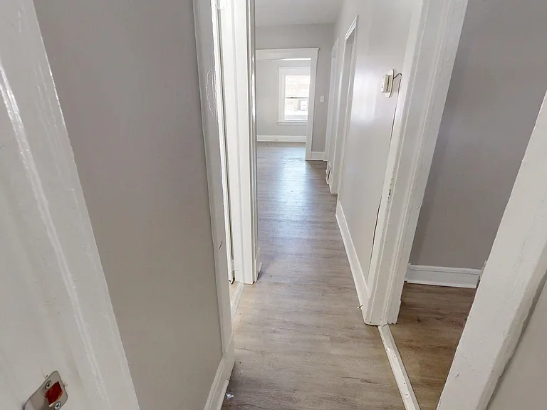 8111 Madison Ave — Photo 23