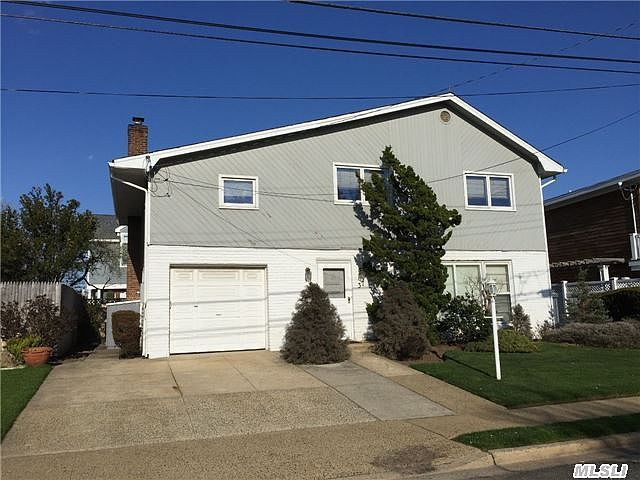 1st image of 37 Pinehurst St