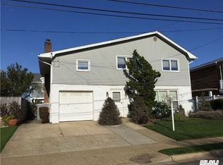 37 Pinehurst St, Long Beach, NY 11561