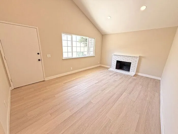 1768 Loch Ness Way — Photo 2