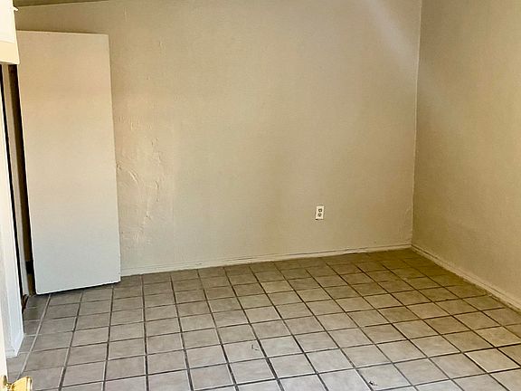 5th image of 6700 El Paso Dr #4