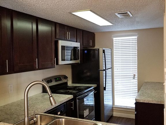 5th image of 4055 S Braeswood Blvd #F7dba1e49