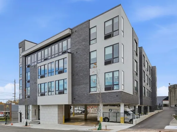 9-11 E Passaic St, Hackensack, NJ