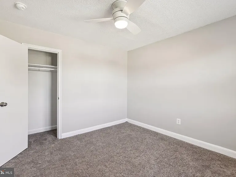 1112 Savannah St SE #31 — Photo 8