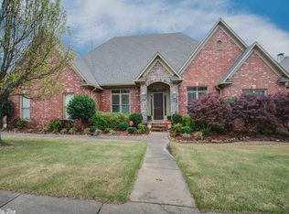 35 Talais Dr, Little Rock, AR 72223