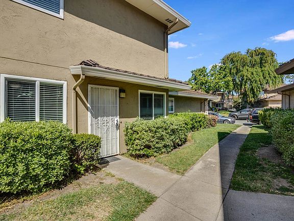 3rd image of 2498 Golzio Ct APT 2