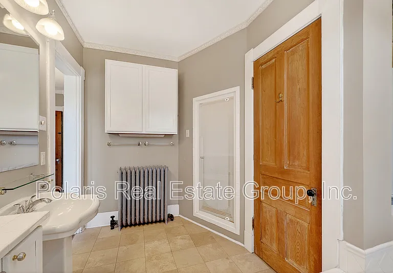 1507 Broadway St — Photo 23