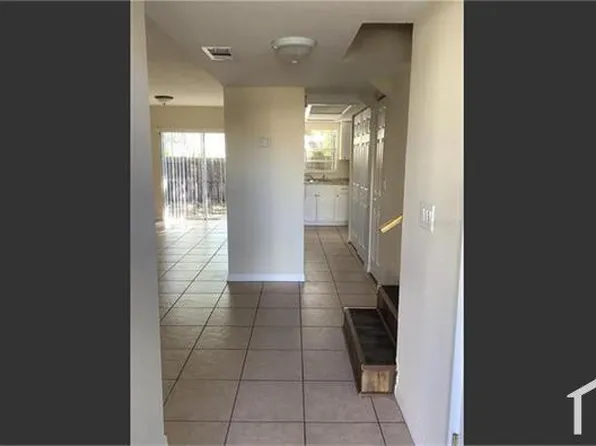 5130 Tennis Court Cir, Tampa, FL 33617