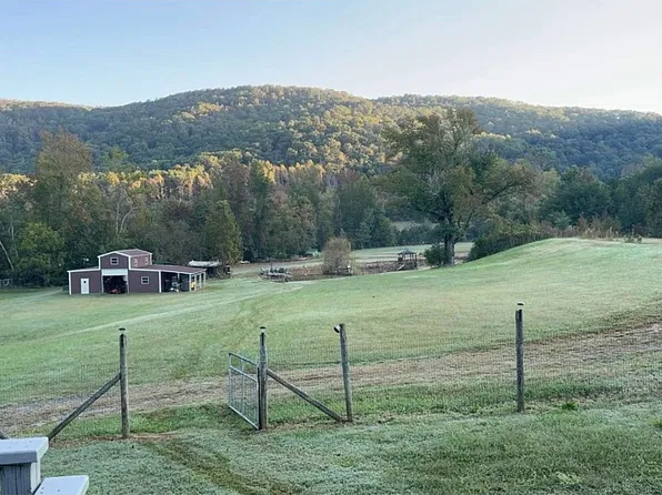 881 S Mountain Rd, Bostic, NC 28018