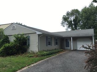47 Sycamore Ave, Lake Grove, NY 11755