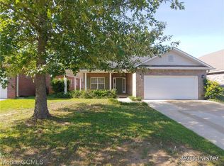 7905 Park Place Dr N, Mobile, AL 36608