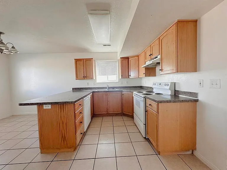 15100 N 5400 W #1 — Photo 3