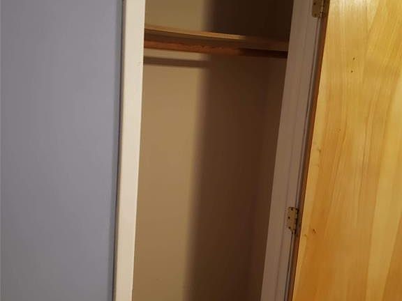 3rd image of 306 Boyd St