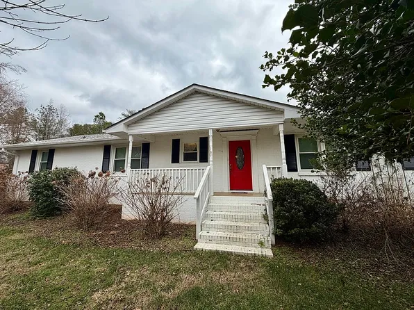 161 Caroline Dr, Roebuck, SC 29376