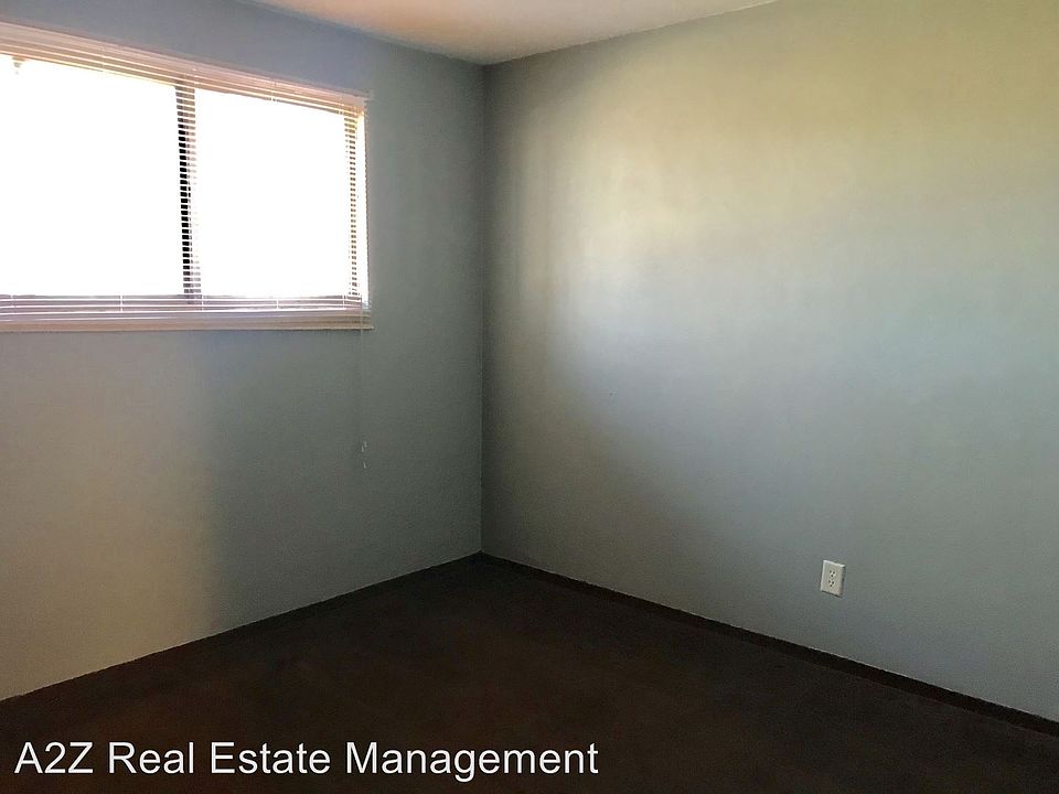 2nd image of 3348 Heatherton Dr APT 1
