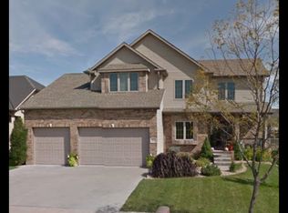 9012 S 29th St, Lincoln, NE 68516