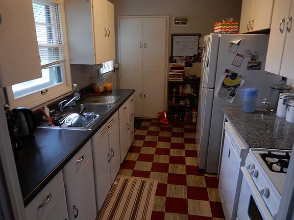 3rd image of 4514 Eaton St