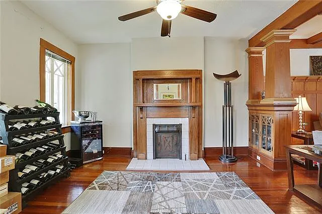 2201 Burdette St — Photo 3