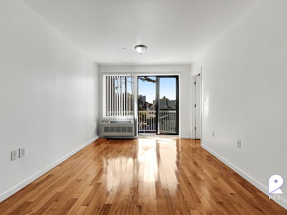 4th image of 8726 175th St