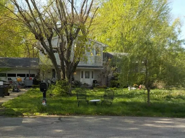 7049 Dalewood Dr, Middletown, OH 45042