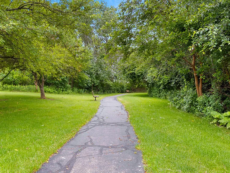 Mayville Heights Apartments is a convenient 55+ senior living community with HEAT AND WATER INCLU... — Photo 25