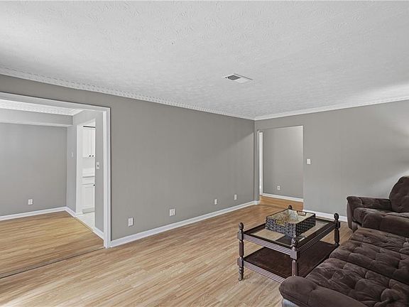 5th image of 2388 Lawrenceville Hwy Unit D