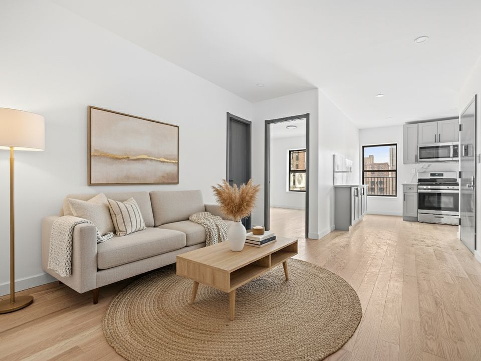 1st image of 33 N Oxford St APT 2