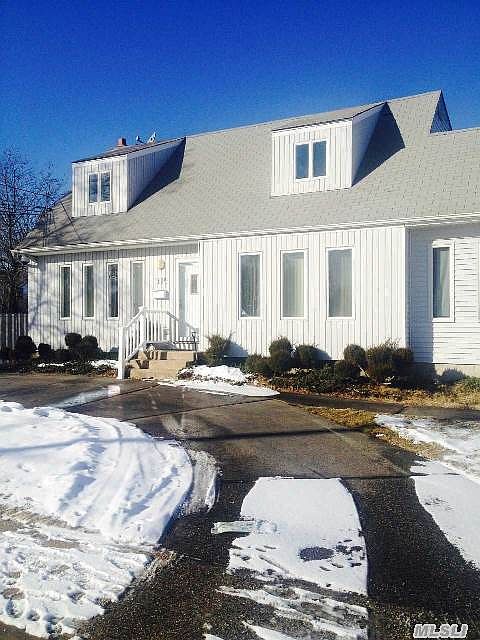 2nd image of 394 Violet St