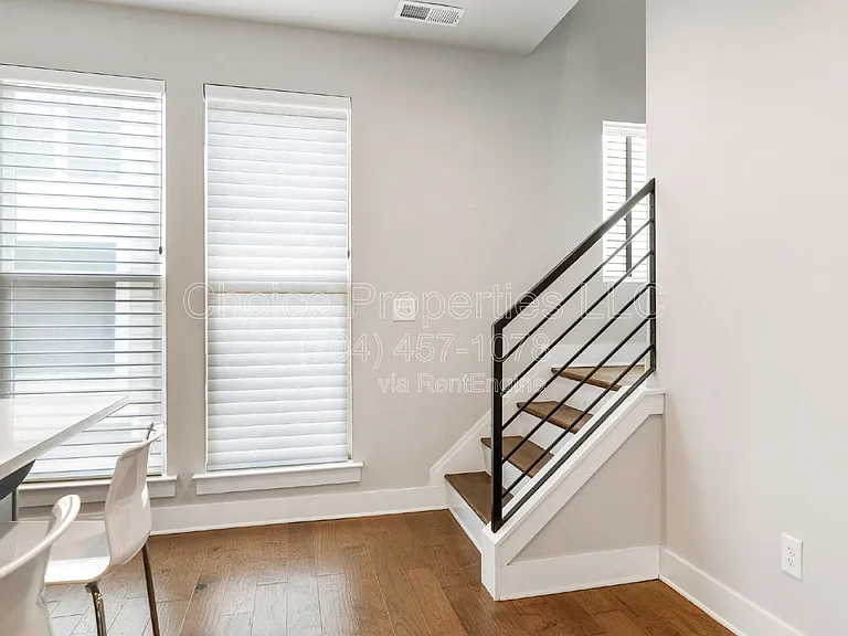 1575 Duckworth Ave — Photo 13