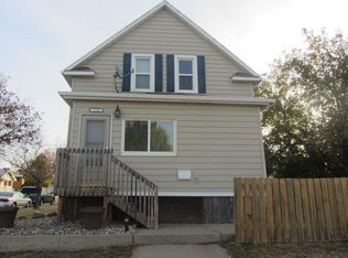 110 8th Ave NE, Mandan, ND 58554