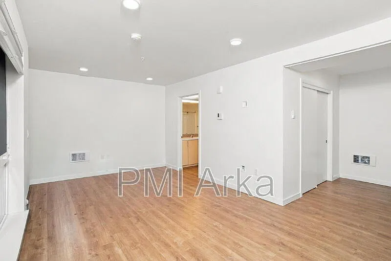1 bed, 1.0 bath, 530 sqft, $1,750 — Photo 4