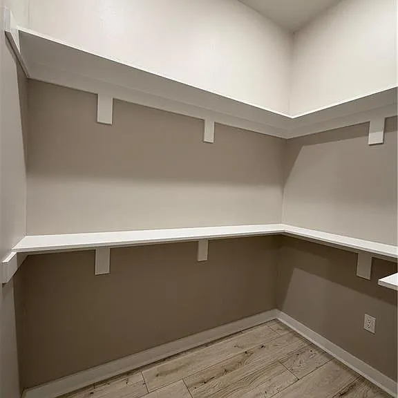 7600 Avalon Way — Photo 9