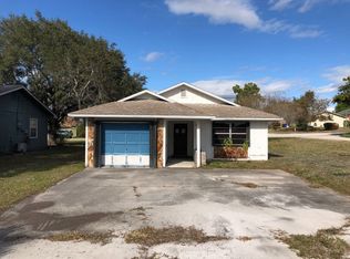 324 16th St SW, Vero Beach, FL 32962