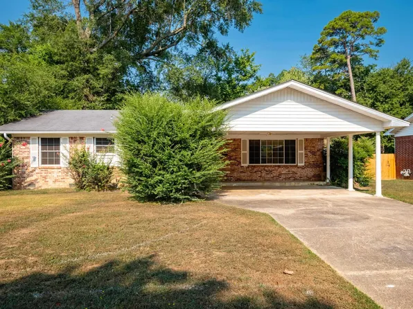 49 Meadowbrook Dr, Little Rock, AR 72205