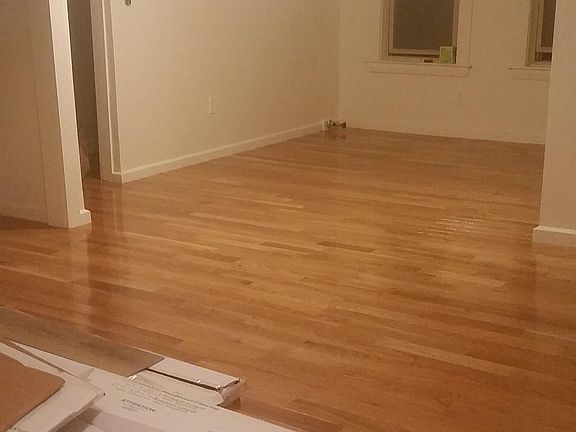 Living Room Area (un-furnished)