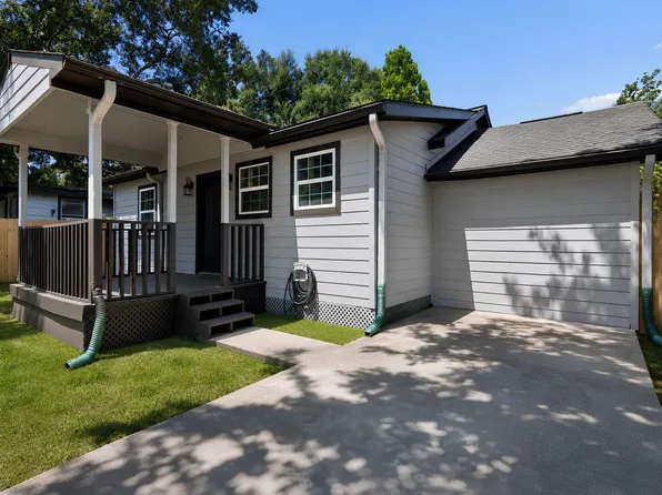 24811 Elmira St, Tomball, TX 77375