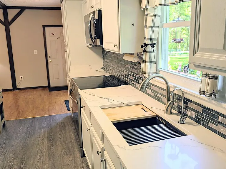 6997 Gilbeth Rd — Photo 15