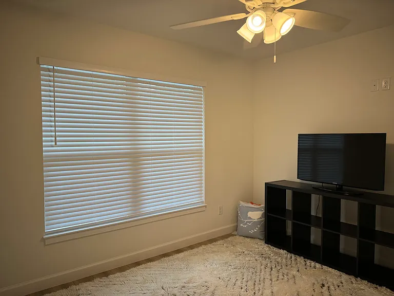 1218 Liberty Ave #1 — Photo 15