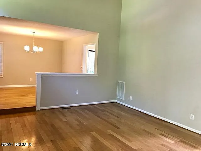 8413 Bald Eagle Ln — Photo 13