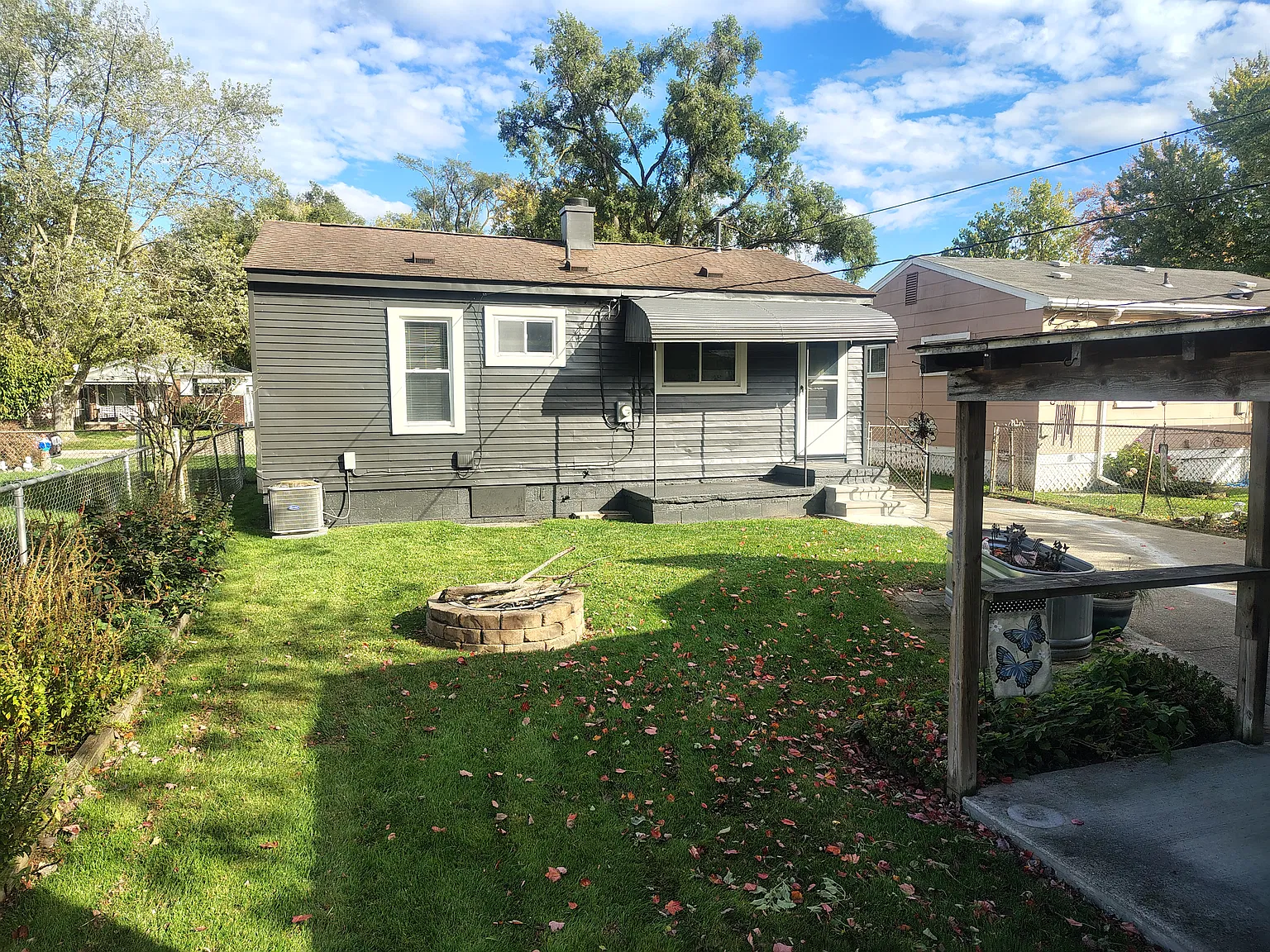 2 bed, 900 sqft, $1,450 — Photo 2
