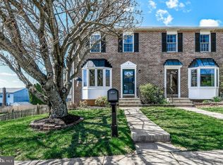 2 Stone Falls Ct, Nottingham, MD 21236