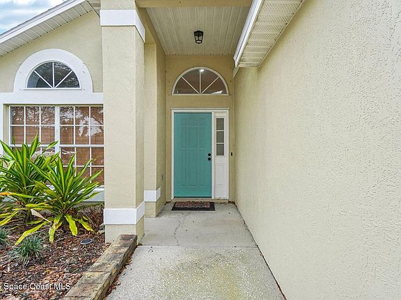 3rd image of 1455 Crane Creek Blvd