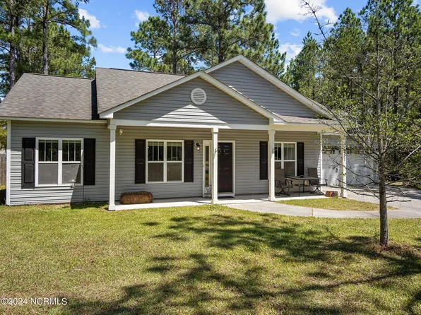 251 Folkstone Road, Holly Ridge, NC 28445