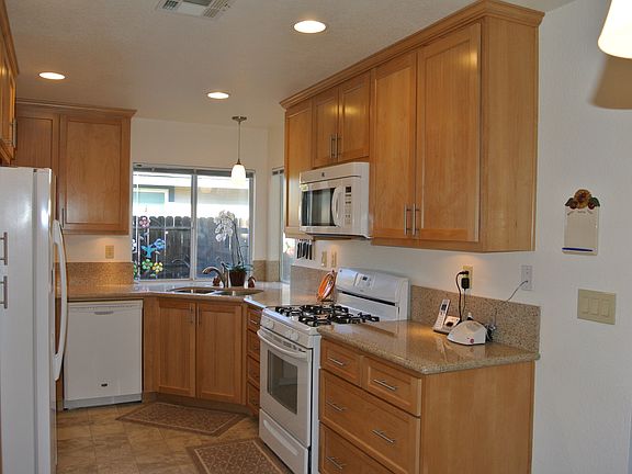 5th image of 9230 Wenlock Ct