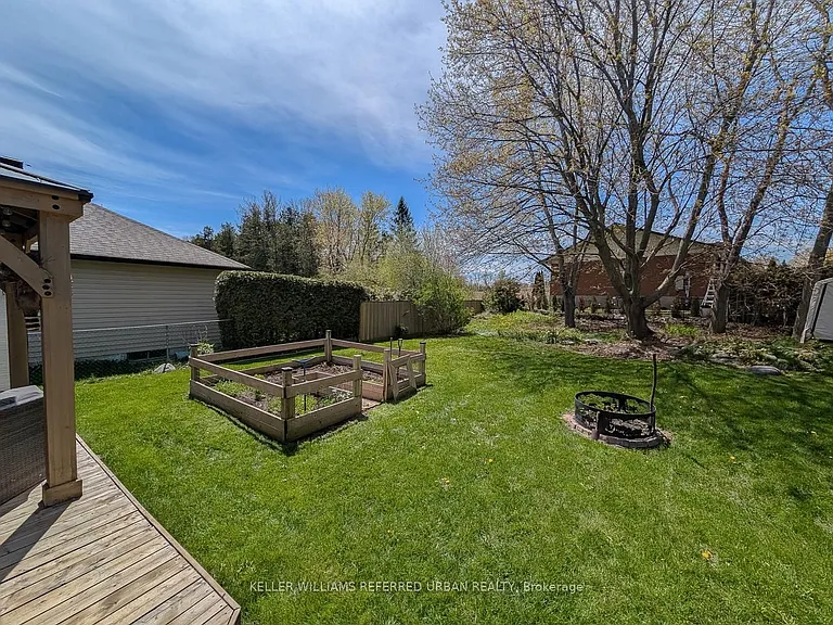 222 Aldred Dr — Photo 21