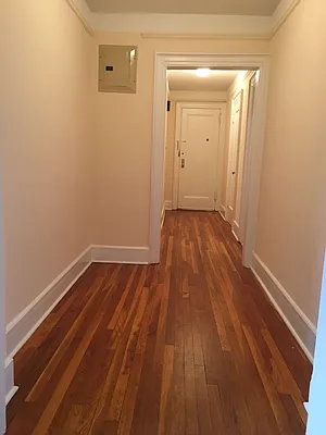 Rented by Kew Forest Realty Inc | media 27