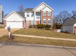 1552 Fox Ridge Ct, Arnold, MO 63010